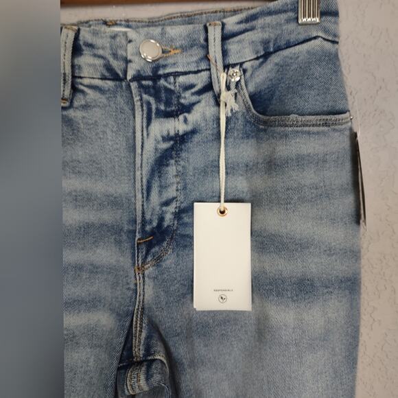 Good American Good Legs Skinny Distressed in Indigo Size 6/28 - Picture 16 of 16